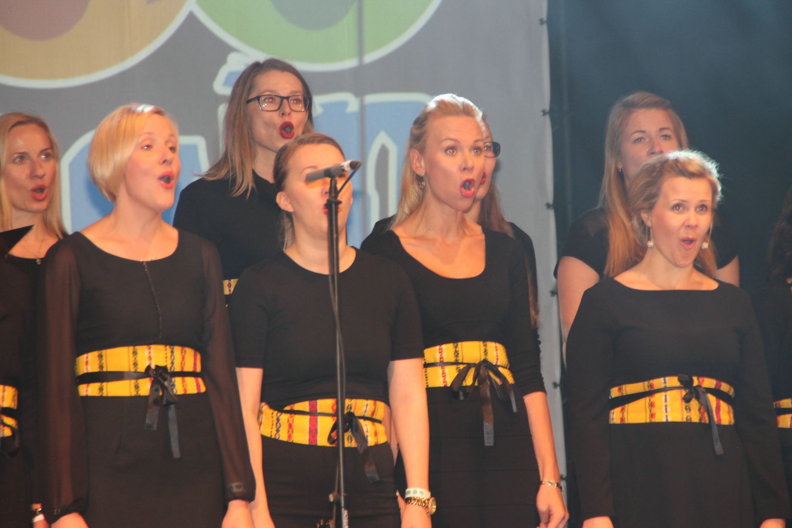 Lauluragin 2015 konkurss